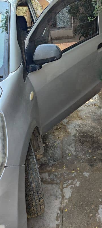 Daihatsu Mira 2013 11