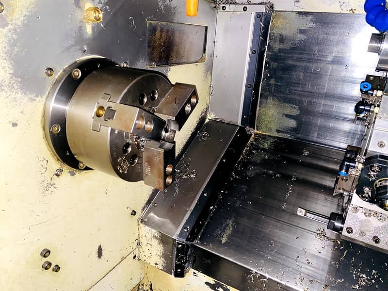 Full Running CNC Turning Center 6 Inch–with Live Tools|Condition 10/10 1
