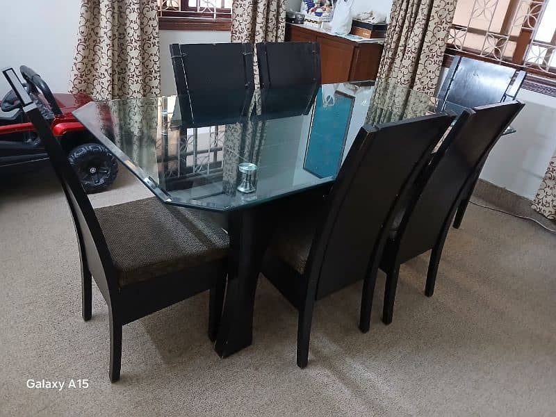 Dining Table | 6 Chairs 0