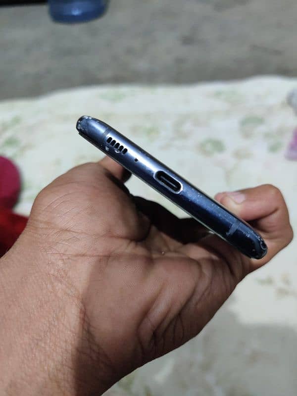 samsung s10 lite 8/128[exchange possible) 3