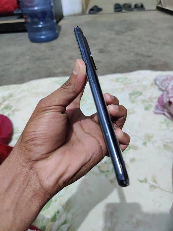 samsung s10 lite 8/128[exchange possible) 5