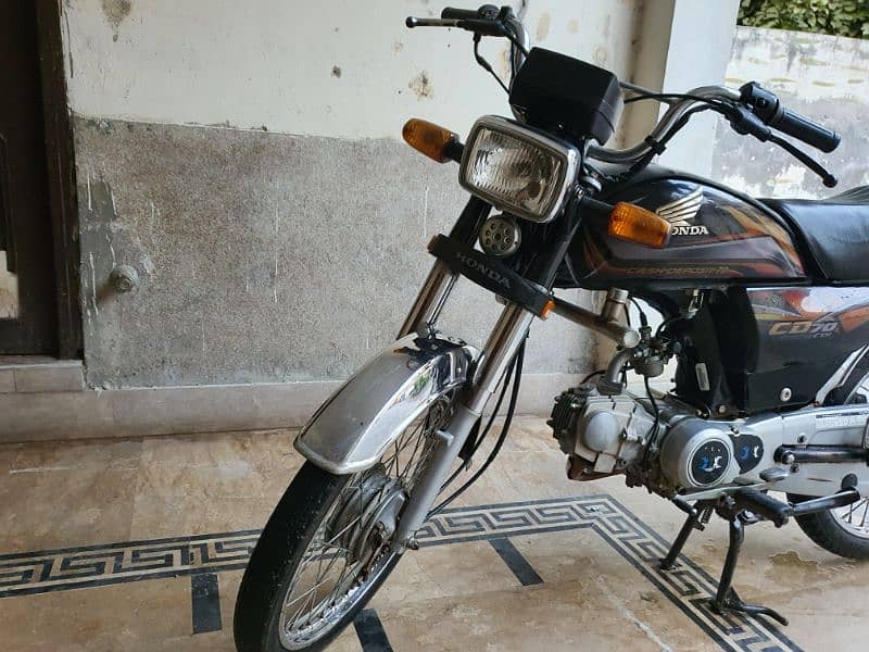 Honda CD70 neat and clean condition 2