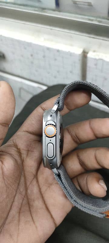watch Altra 2