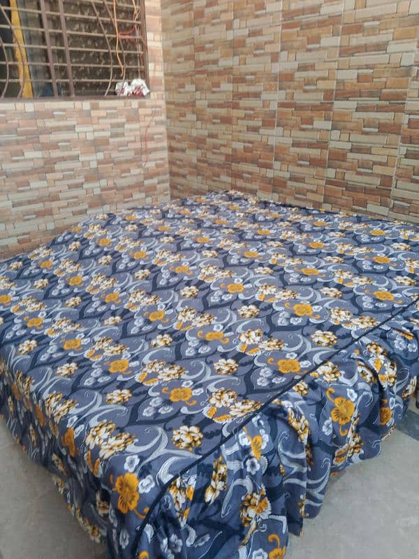 molty foam 6 inch good condition size 6by6 1