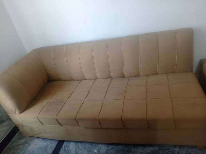 L shaped sofa 2 mah phly Liya tha 6 setar 2