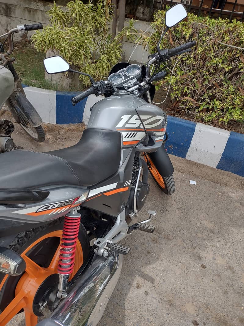 Honda CB 150F 2023 0