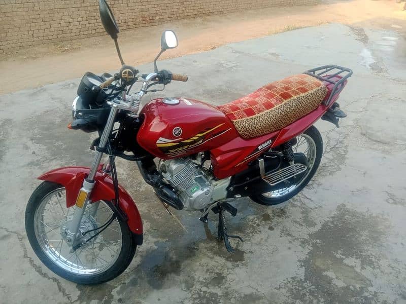 Yamaha YB125 Z for sale in good condition 0