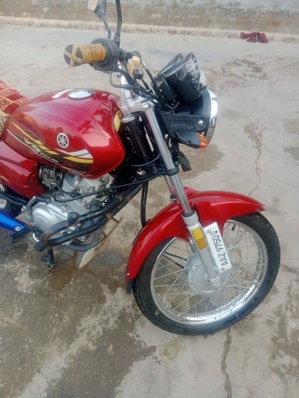 Yamaha YB125 Z for sale in good condition 1