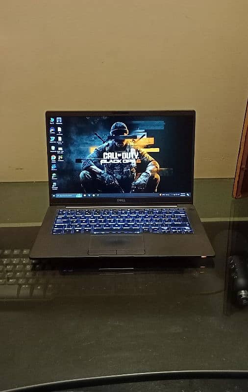 Dell Latitude 7400 Core i7 8th Gen | RAM 16 GB | 256 GB SSD NVMe 0
