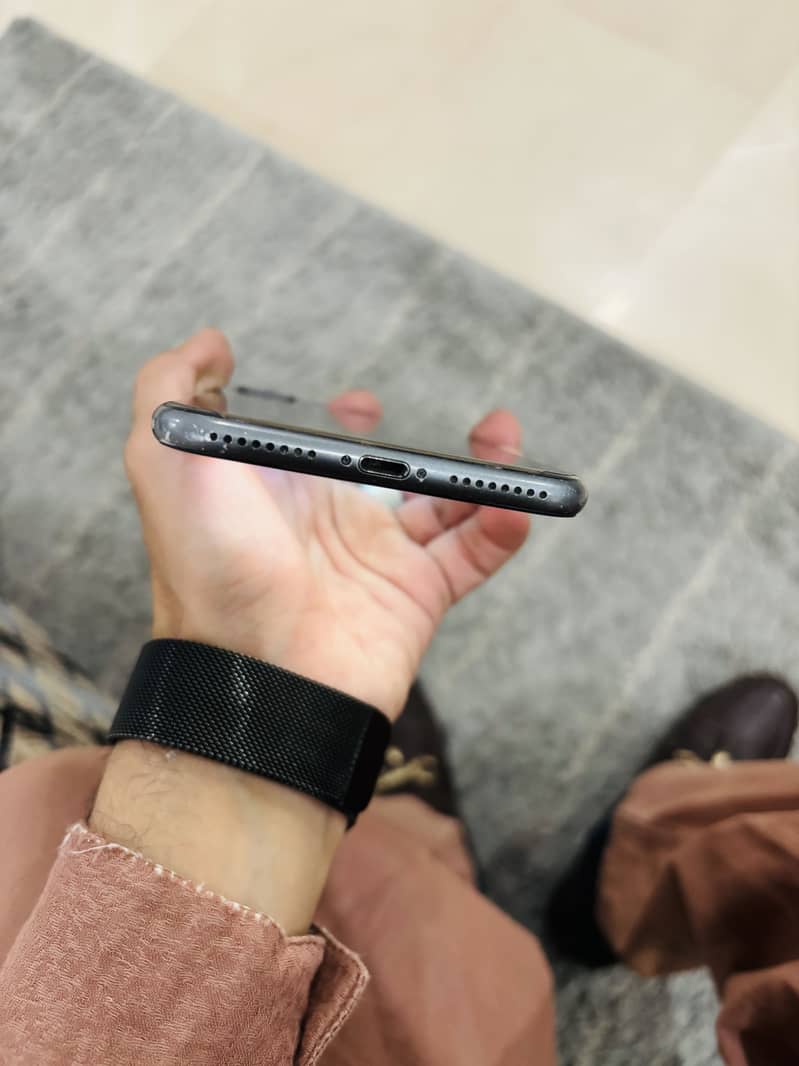 iPhone 8 Plus 256 Gb pta approved 1