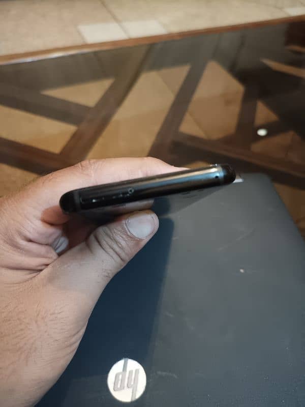 Samsung Galaxy S8 3