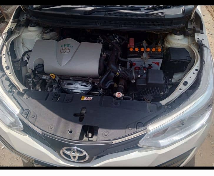 Toyota Yaris 2020 4