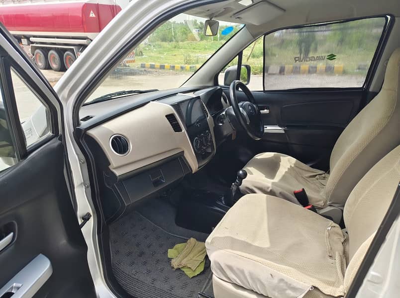 Suzuki Wagon R VXL 2015 - Full Genuine 6