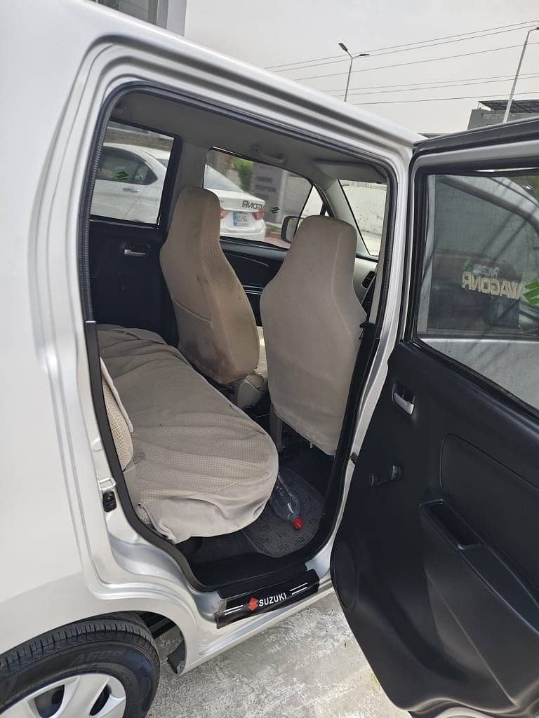 Suzuki Wagon R VXL 2015 - Full Genuine 17