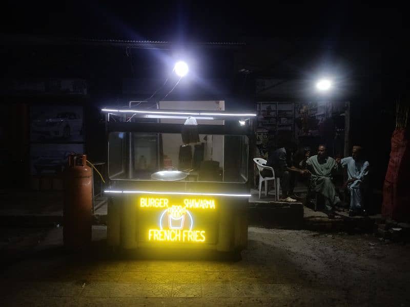 fries counter + Shwarma Machine + Chiller + racks 2 piec 0