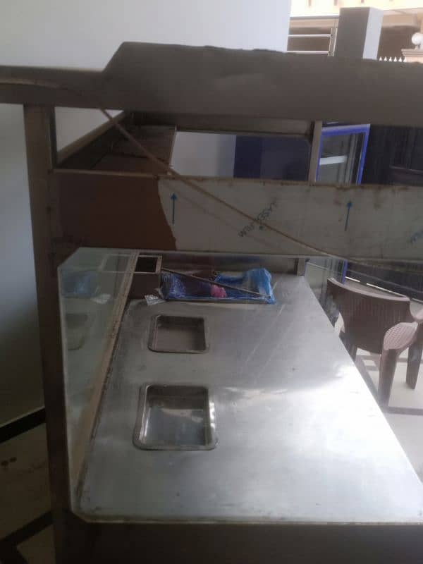 fries counter + Shwarma Machine + Chiller + racks 2 piec 4