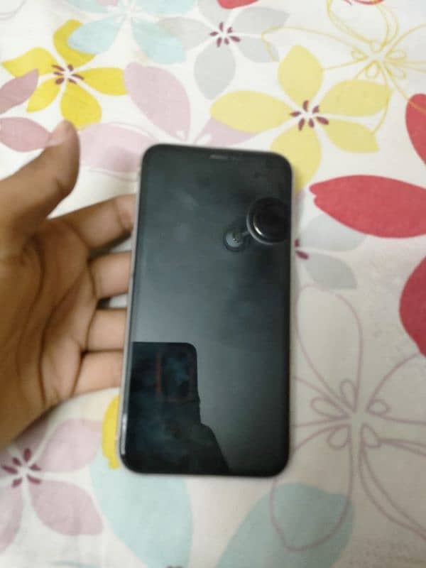 iPhone 11 Jv 4