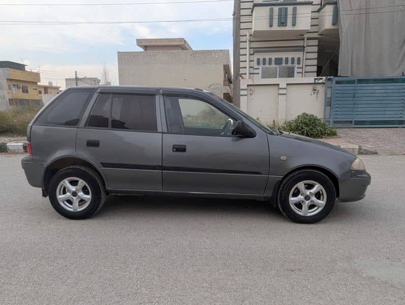 Suzuki Cultus VXR 2010 3
