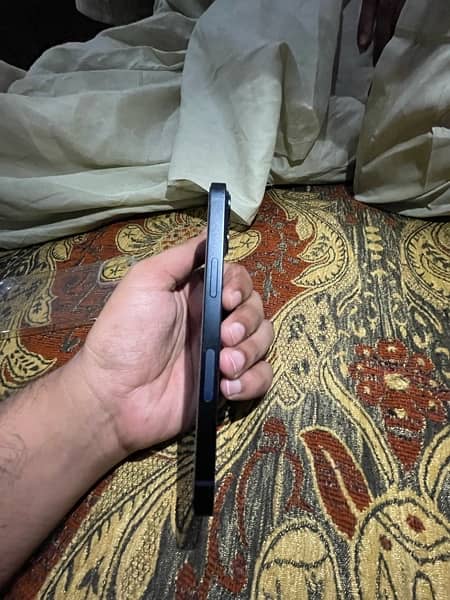 iphone 13 jv 128gb 100% battery health 3
