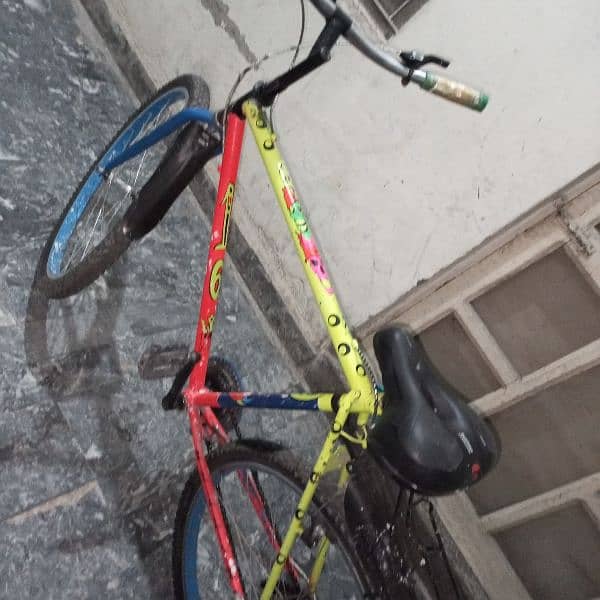Wheeler cycle good condition urgent saleee 2