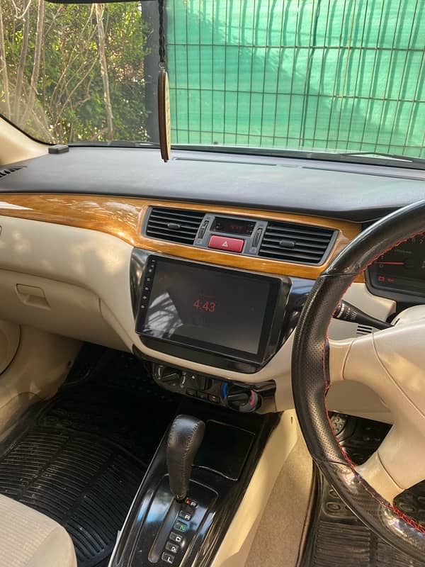 Mitsubishi Lancer SR 1.6 full option 13
