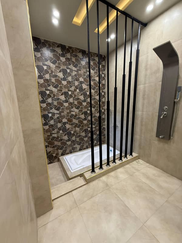 5 Marla House Are Available For Sale in Crystal Block 12