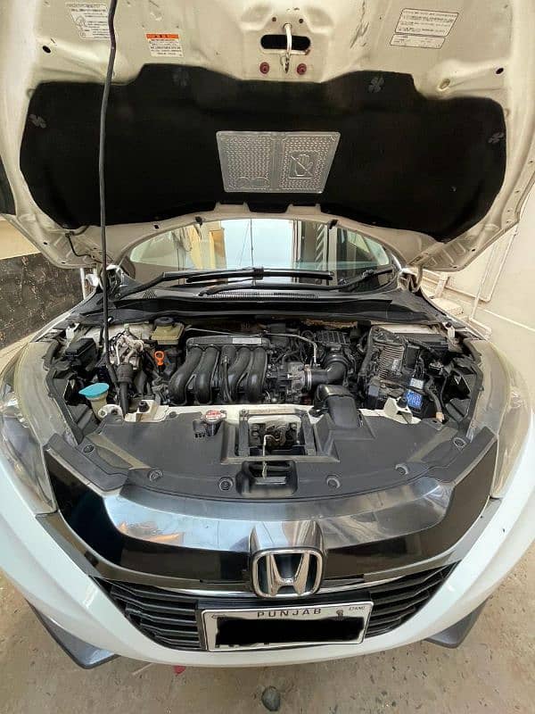 Honda Vezel 2014 3
