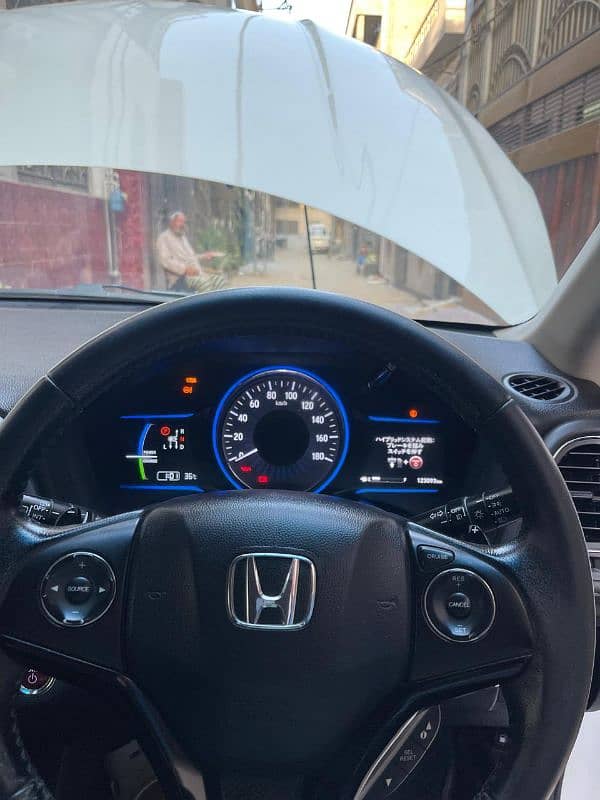 Honda Vezel 2014 4