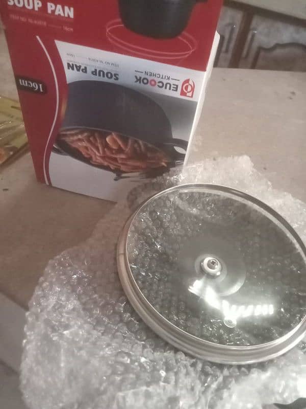 9  piece non stick set new hai box pack 1