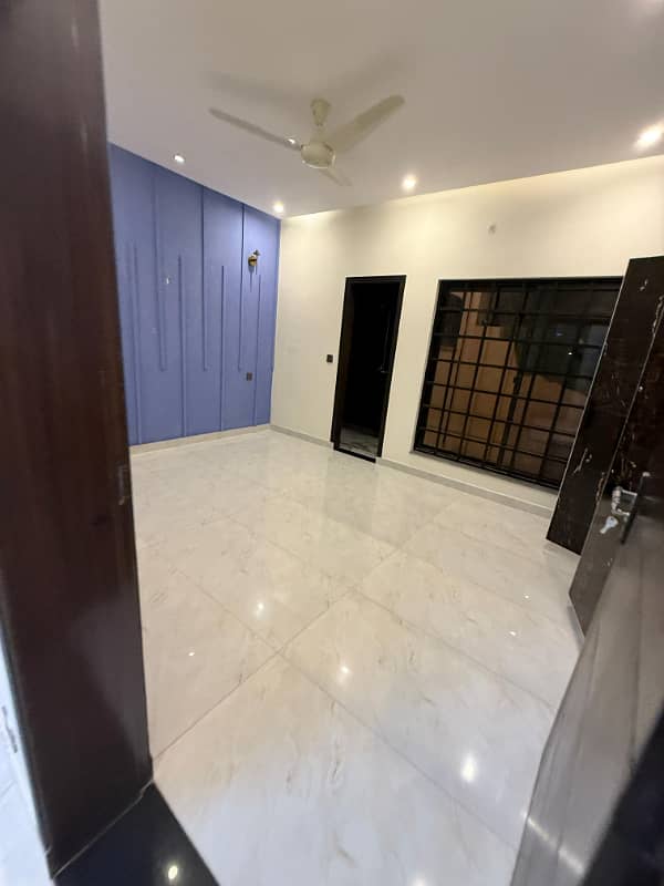 5 Marla House Are Available For Sale in Jade Extehnsion Block 3