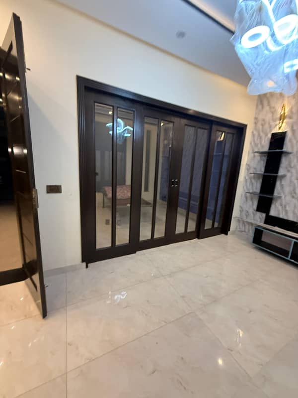 5 Marla House Are Available For Sale in Jade Extehnsion Block 4