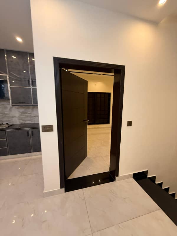 5 Marla House Are Available For Sale in Jade Extehnsion Block 15