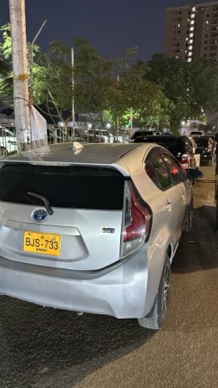 Toyota Aqua 2015 0