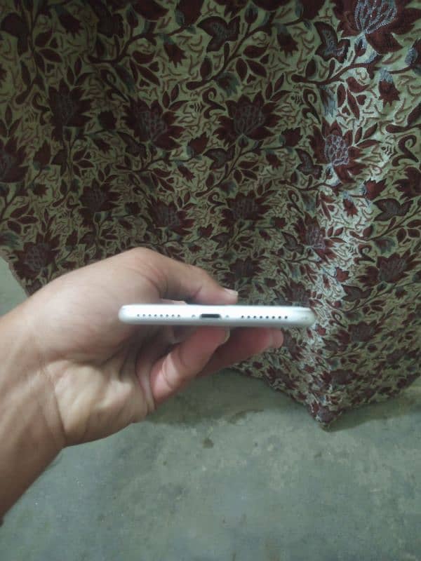 iPhone 7 Plus non PTA 1