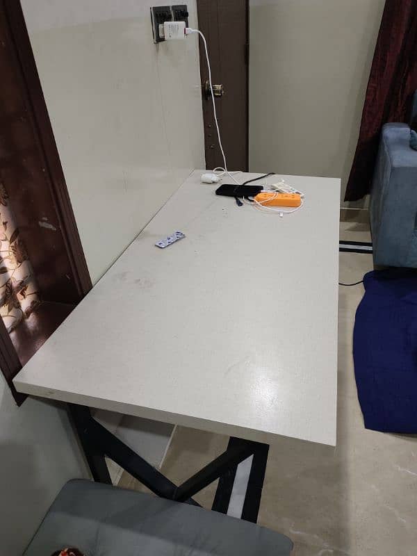Slightly Used Study table 0