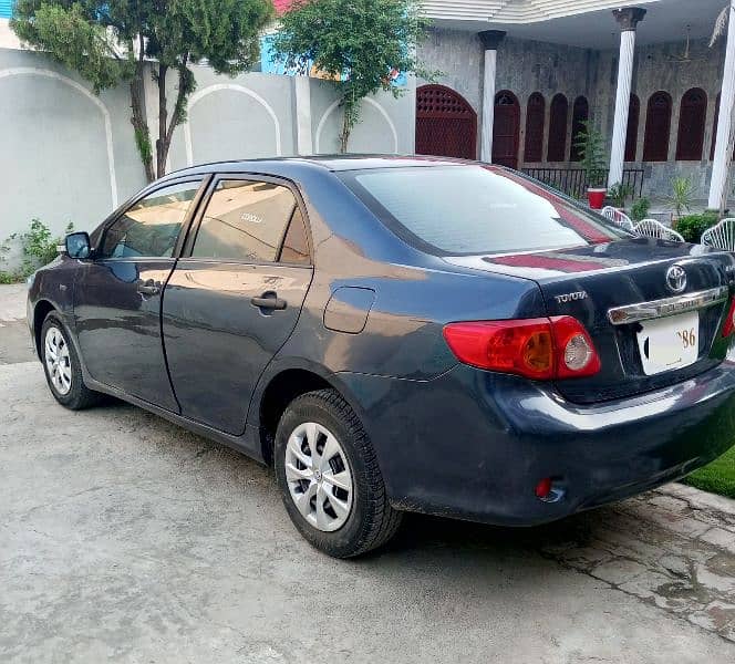 Toyota Corolla GLI 2010 1