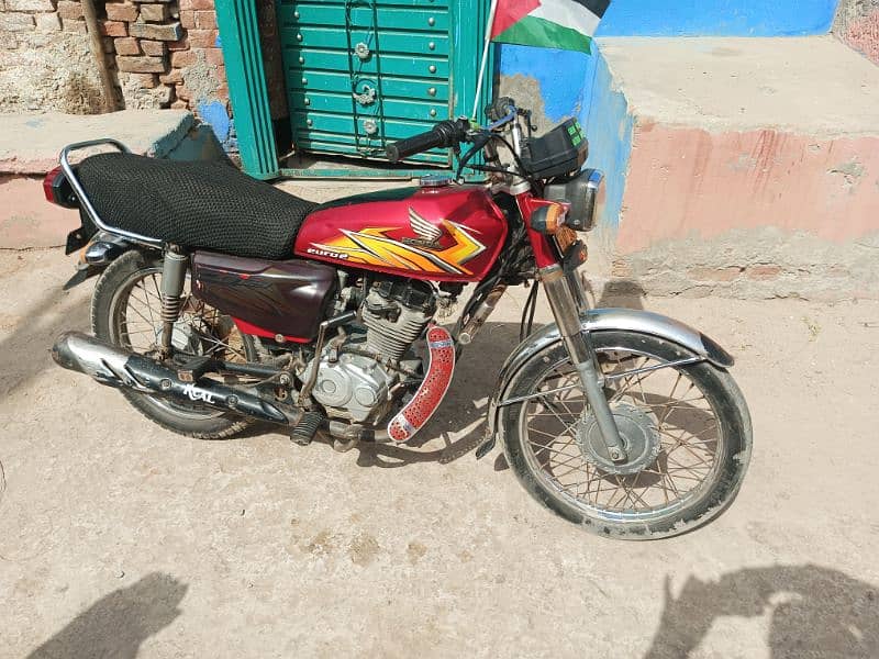 Honda 125 20/21 total original  for sale exchange  bhi hojaye gi gd110 8