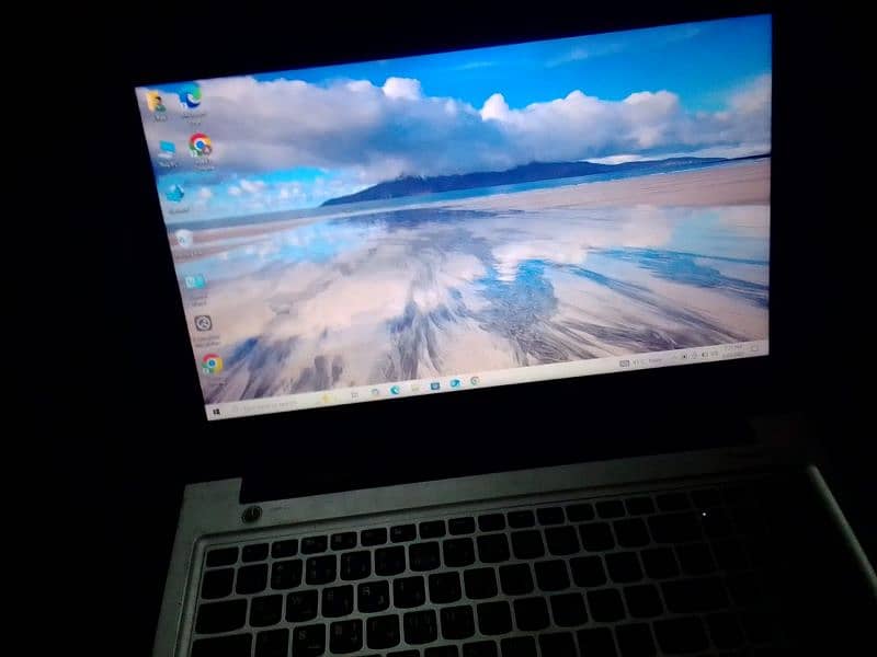 Lenovo 4