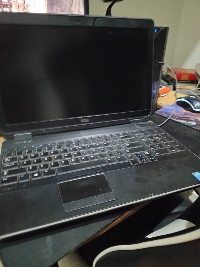 DELL latitude e6540 i7 4th gen best for office work 2