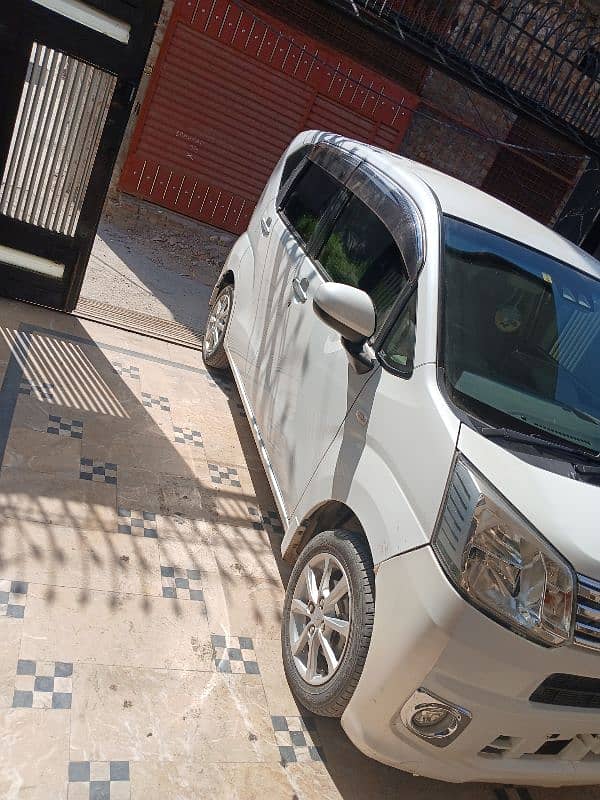 Daihatsu Move 2024 4