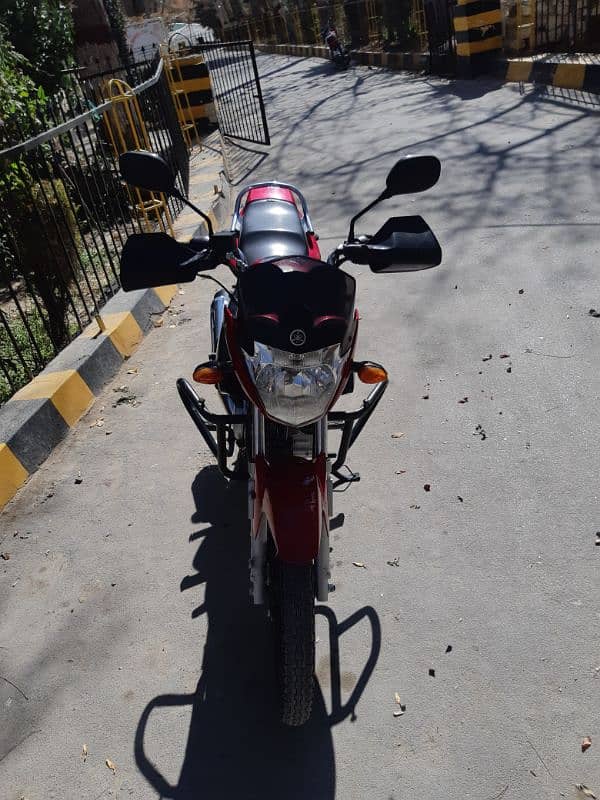 Yamaha YBR125 2