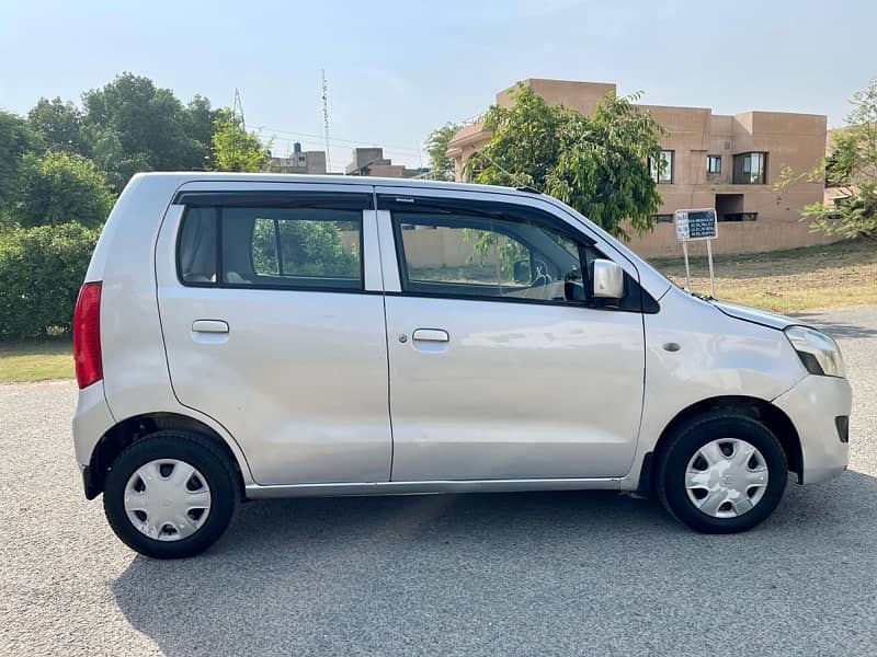 Suzuki Wagon R VXR 2017 6