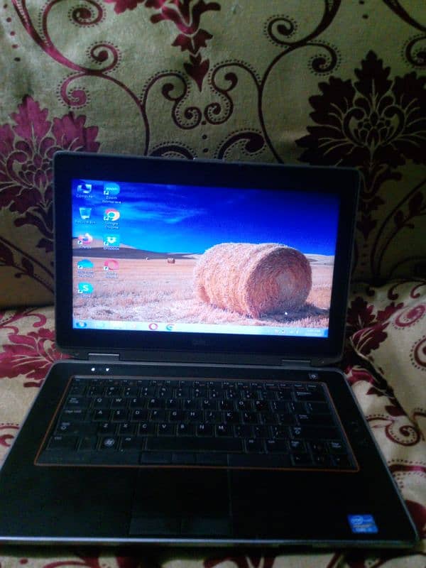 Dell laptop i5 core seanced generation 3