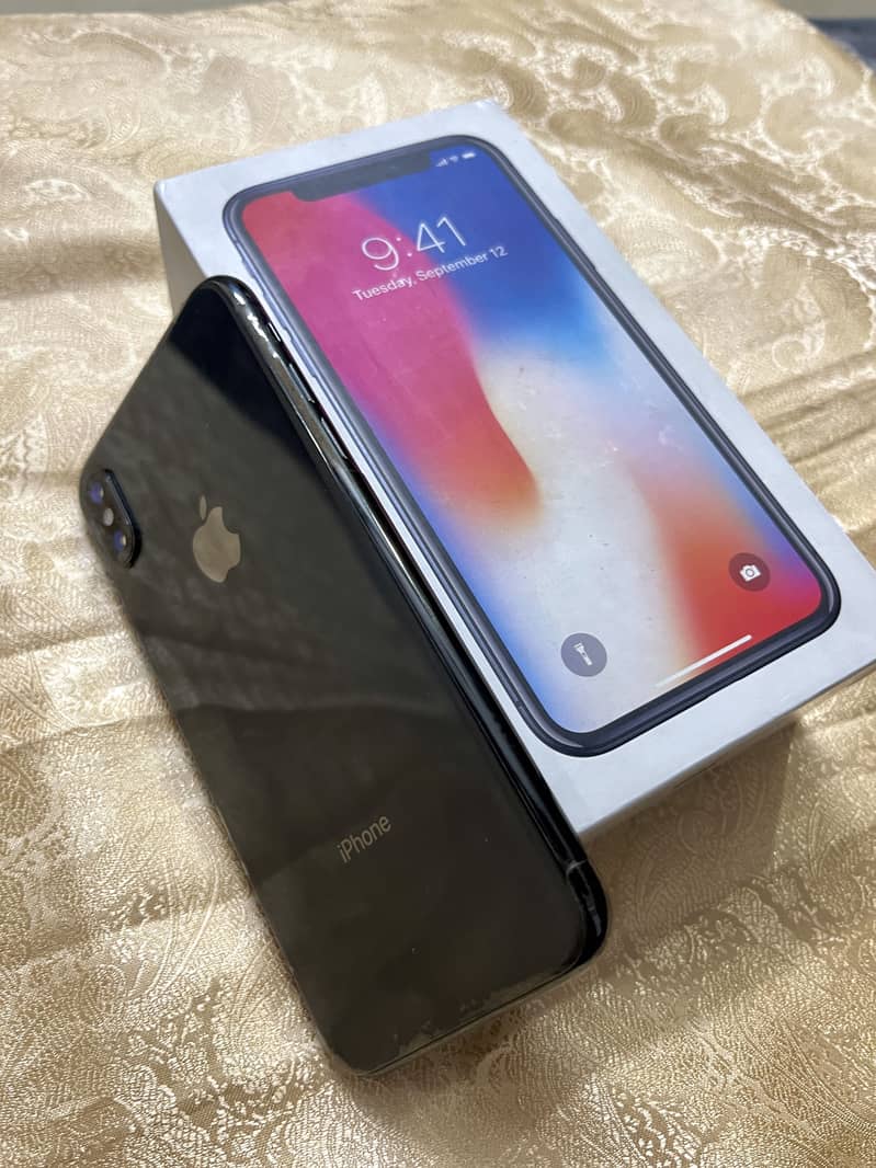 Iphone X 64 gb PTA APPROVED , NEW CONDITION 2
