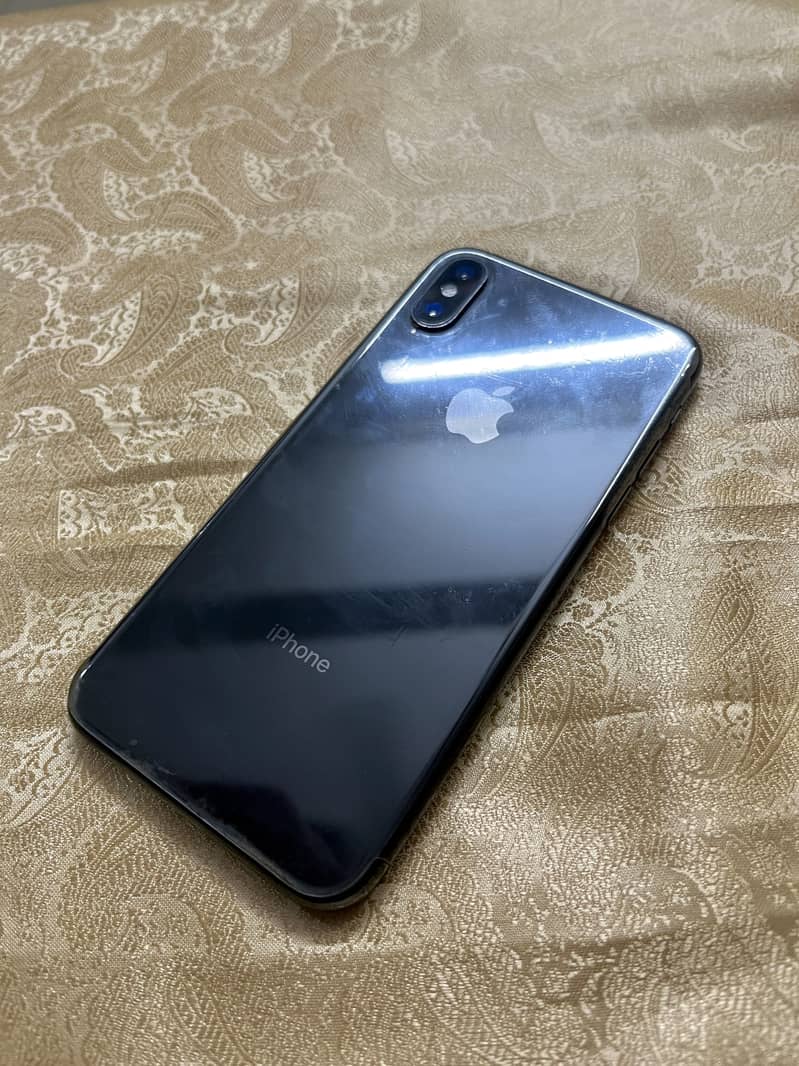 Iphone X 64 gb PTA APPROVED , NEW CONDITION 3