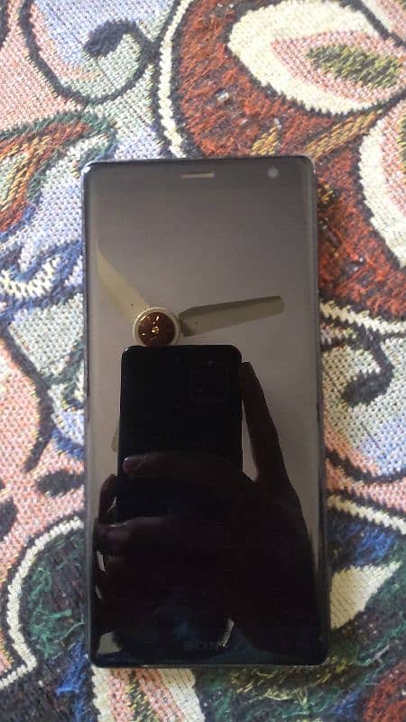 Sony XZ2 Non PTA 1