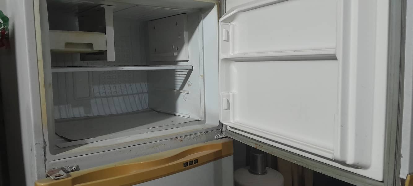 Dawlance Refrigerator 2