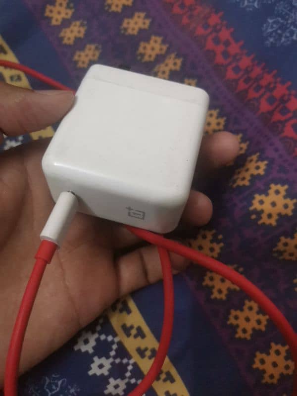 One plus 8T. . . . 12 256 GB dual SIM working 6