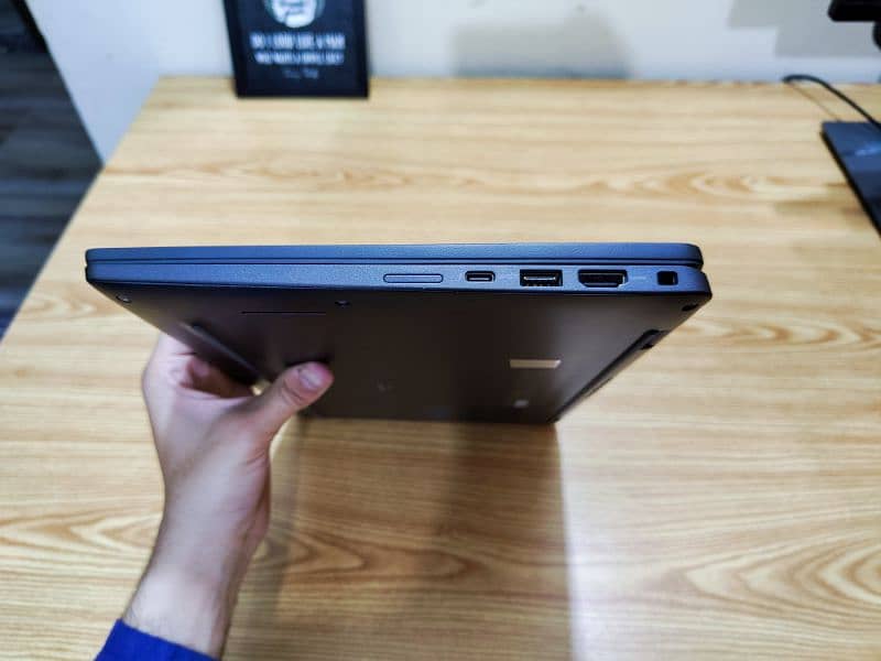 i5 - 1235u 12th Gen Dell Latitude 7430 || 16/512 || Black Edition 3