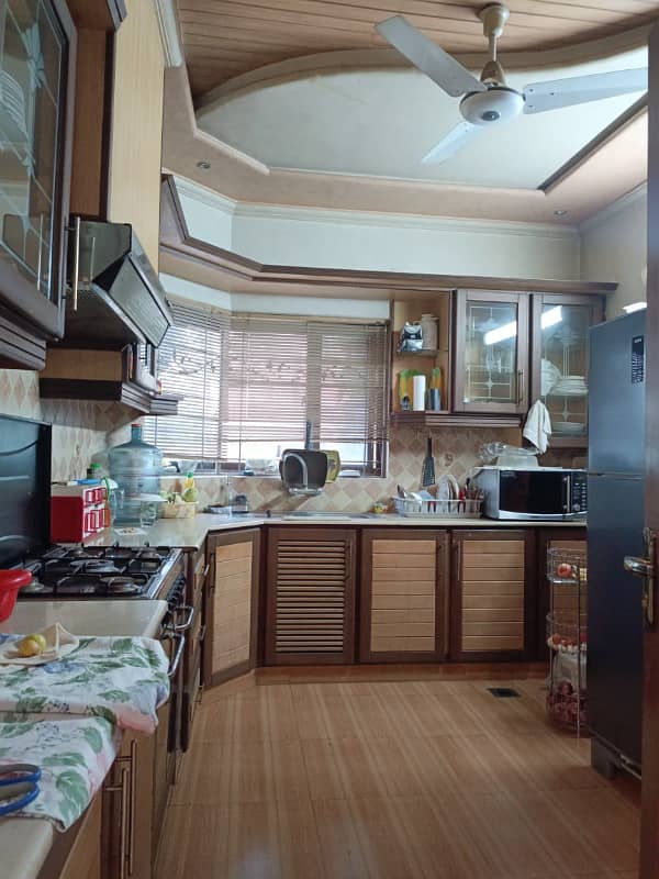 Phase 4 EE 10 Marla House For Sale 14